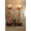 Statua di marmo con lampada in vendita